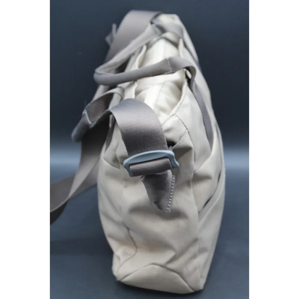 Jack Wolfskin Midtown Khaki Tan Tote Bag Shoulder Travel Organizer Germany